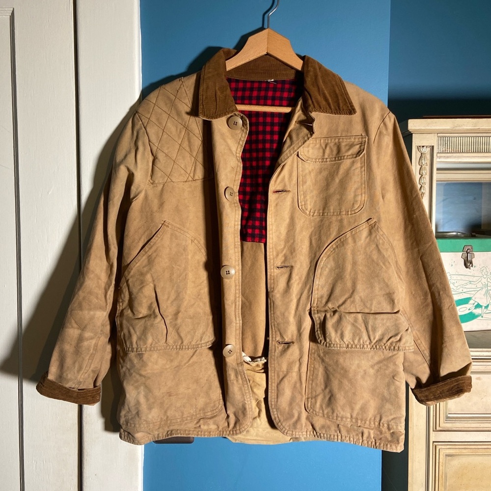 1970s hunting jacket with buffalo plaid lining and brown corduroy